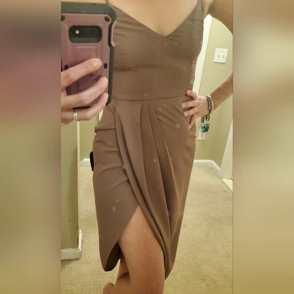 NWT Lulu's sheath dress